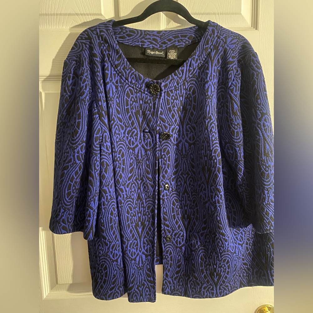 Women’s Cardigan Jacket - Picture 2 of 5